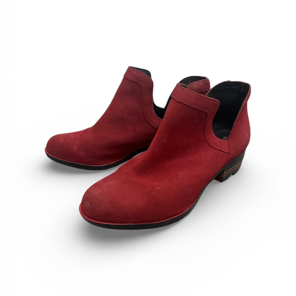 Custom Red Suede Sorel booties size 9